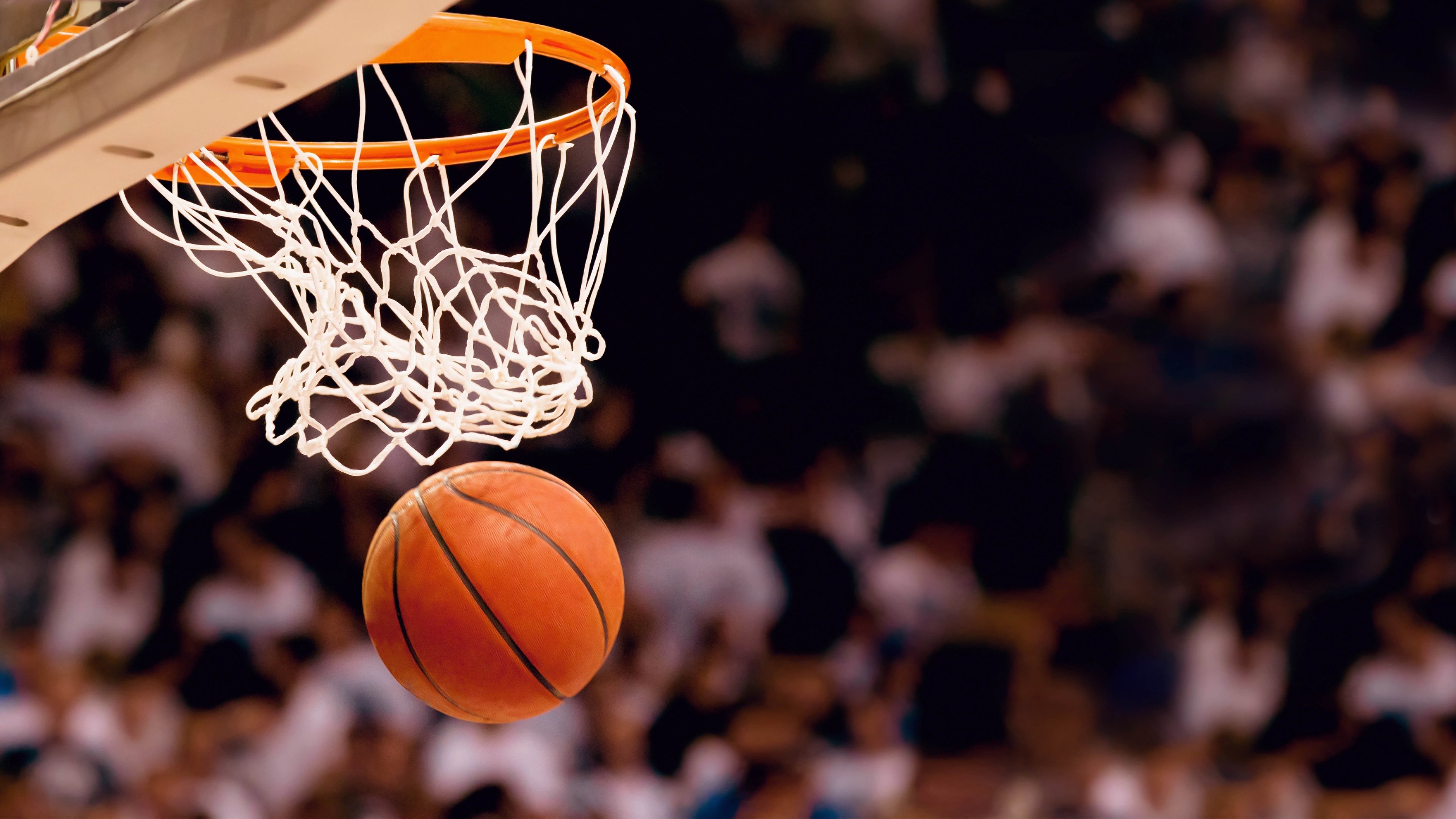 NBA常规赛四强战爆出冷门！利雅得新月小胜尤文图斯，争冠形势突变